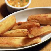 Fried cassava chips